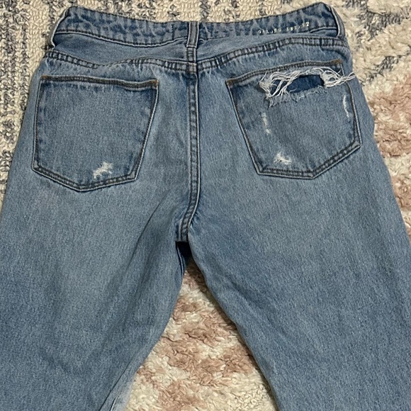 Gilded Intent Distressed Boyfriend Lightwash Jeans - Picture 8 of 10